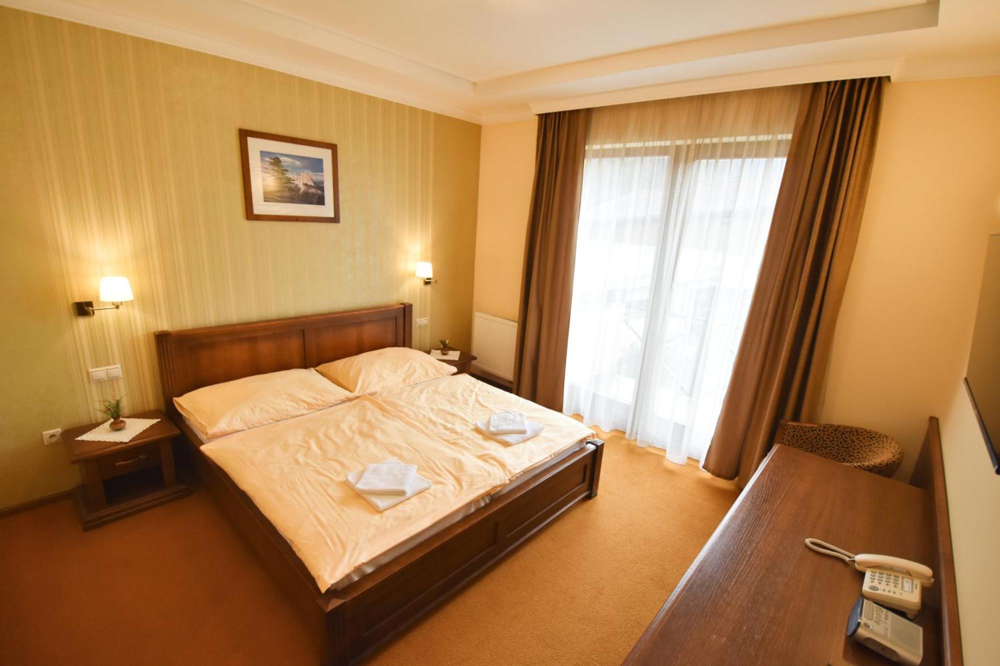 Country Saloon Bela Hotel Ruang foto